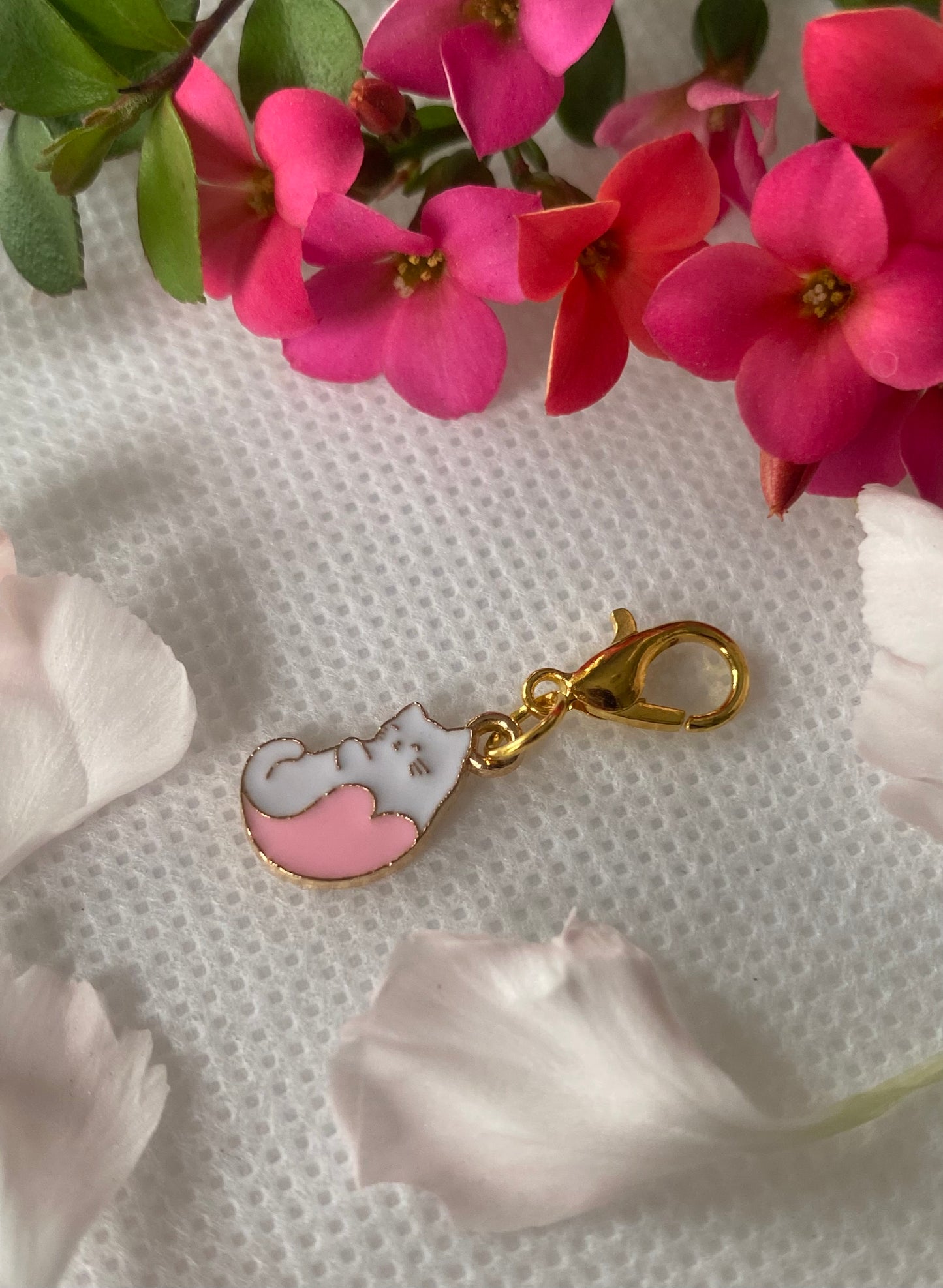 Cuddly Cat Charm