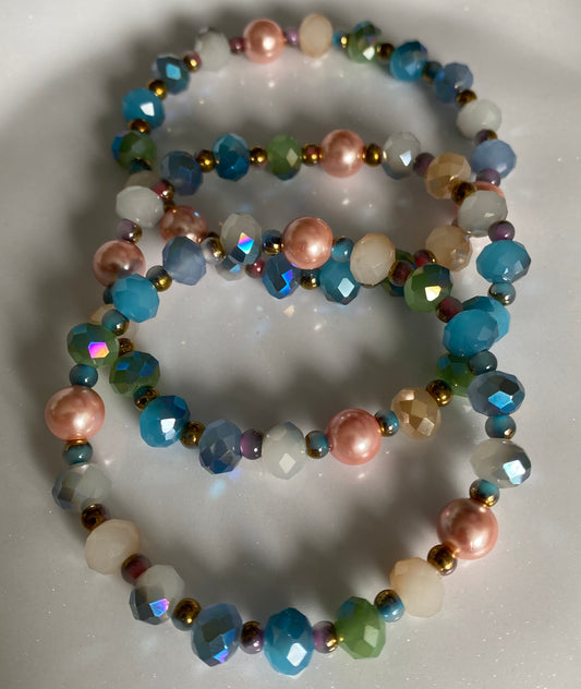 Multicolored Bracelet with Freshwater Pearl