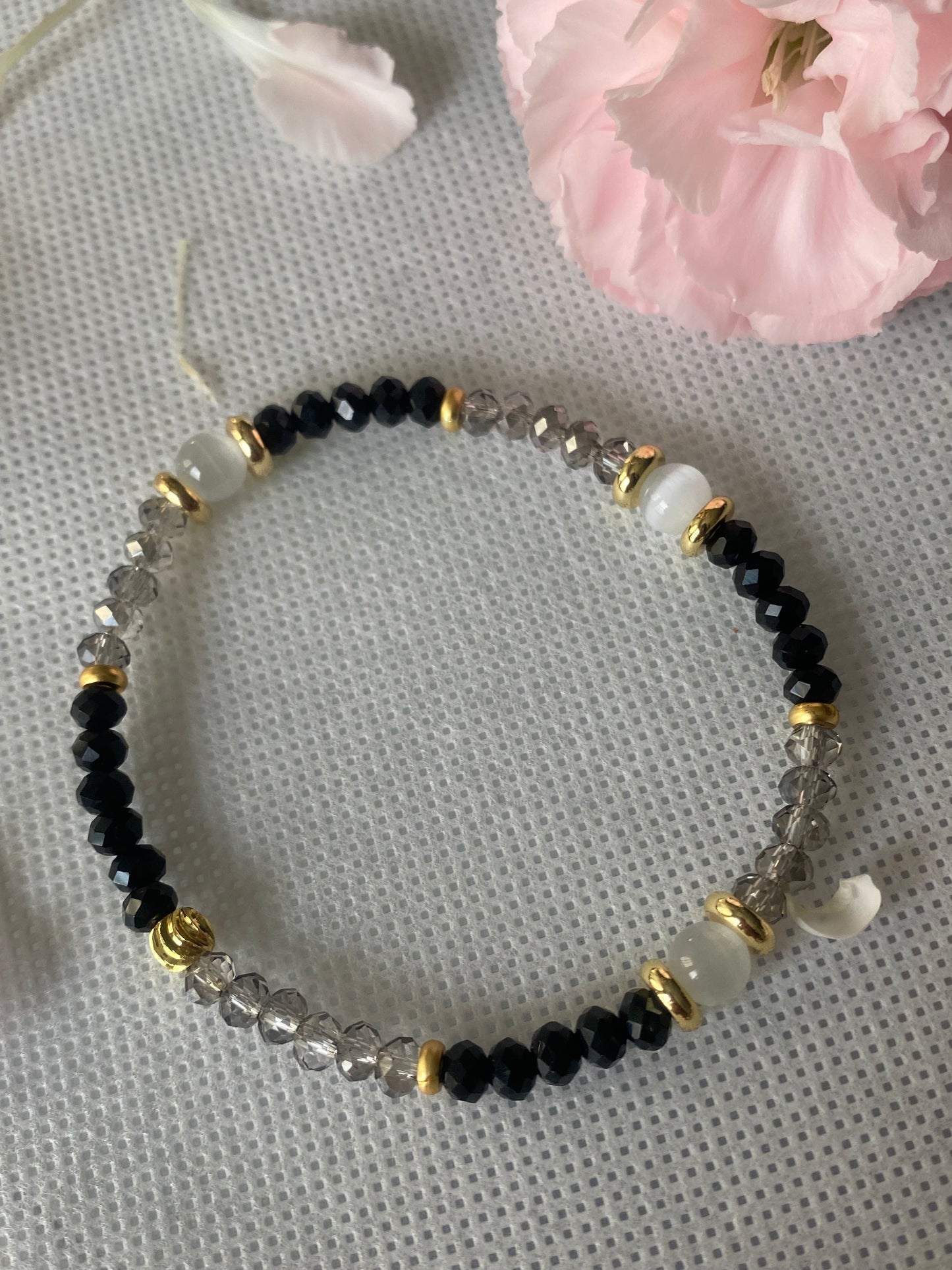 Black crystal glass beaded bracelet