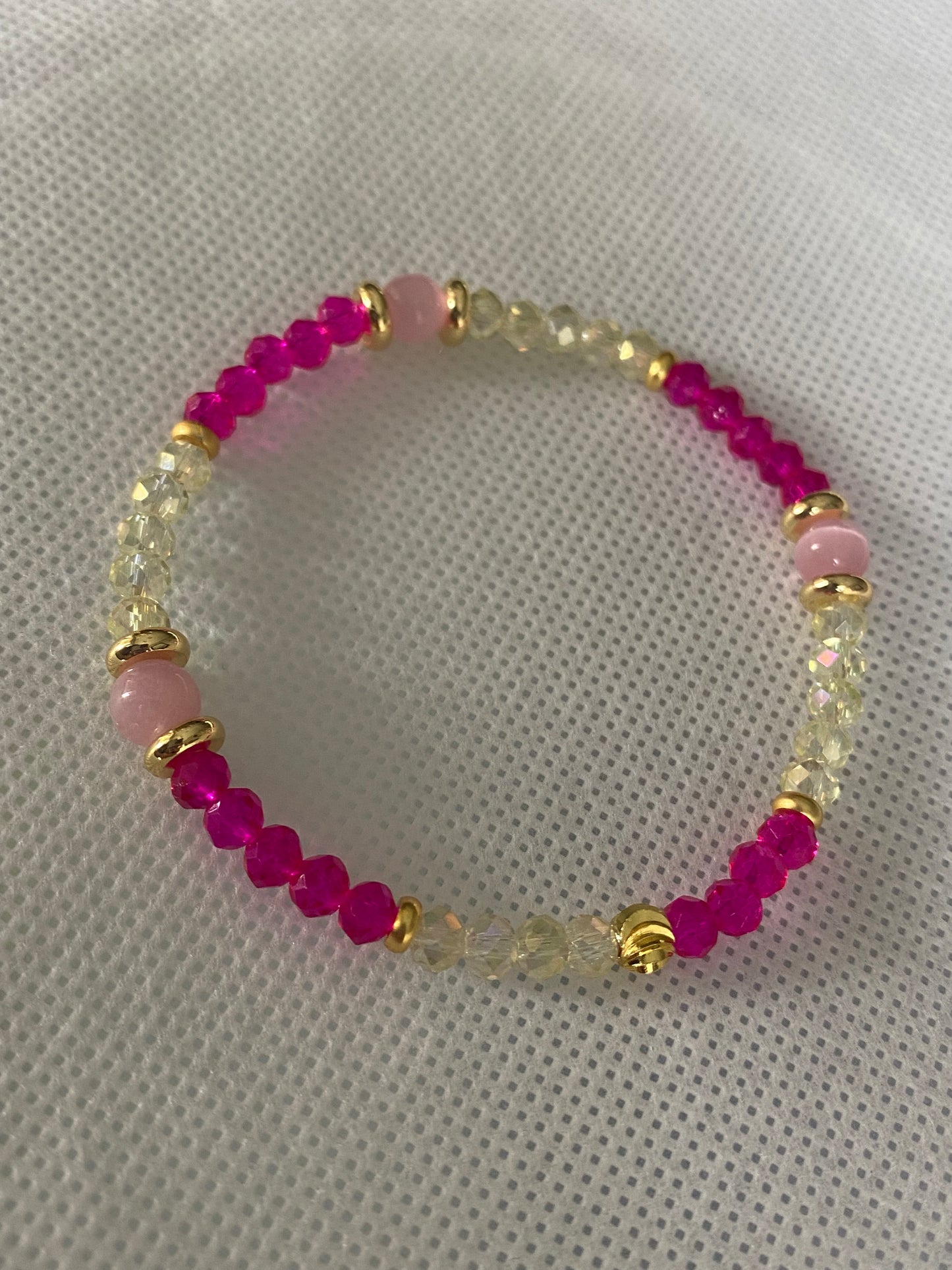 Pink crystal glass beaded bracelet