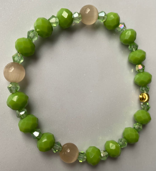 Mint Green with Cats Eye Beaded Bracelet